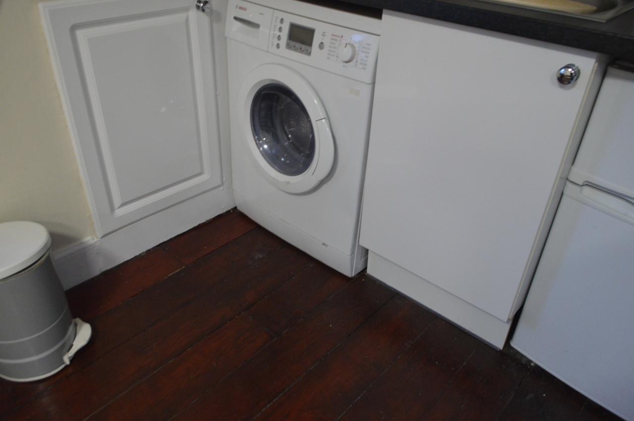 Central 1 Bedroom Apartment Sleeps 2 爱丁堡 外观 照片